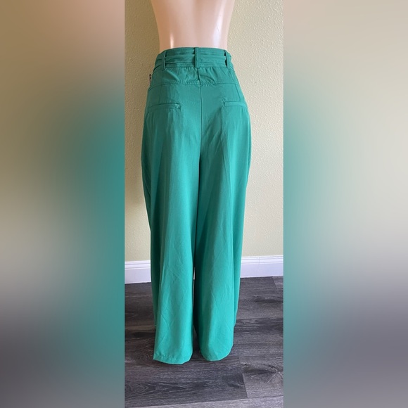 Gabrielle  Union Elegant Green Women's Pants - Picture 2 of 6